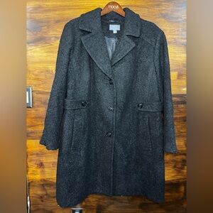 NWOT Gallery New York Women's Sherpa Teddy Black Coat